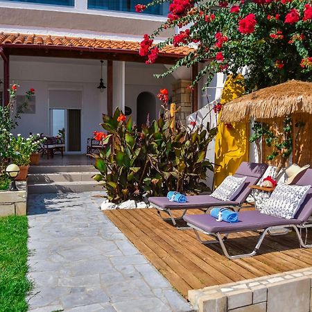 Laia Seafront Luxury Apartments Айя-Пелагія Екстер'єр фото